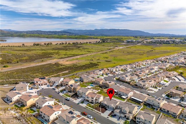 33111 Toledo Bend Court, Winchester, CA 92596