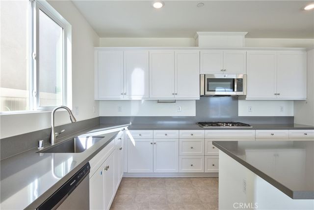 33111 Toledo Bend Court, Winchester, CA 92596