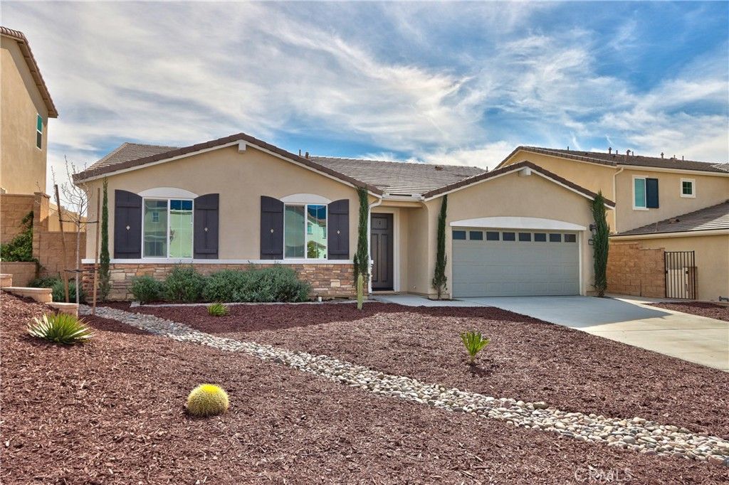 33111 Toledo Bend Court, Winchester, CA 92596