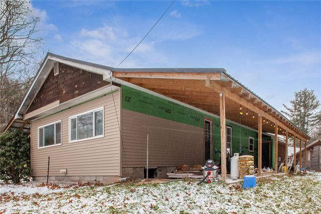 413 Benjamin Road, Gilboa, NY 12167