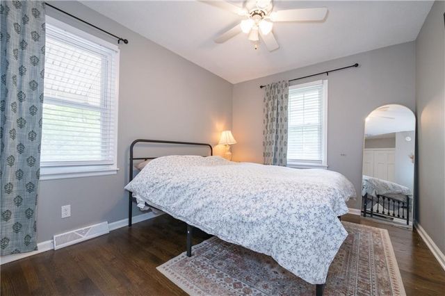 6807 NW Birch Lane, Kansas City, MO 64151