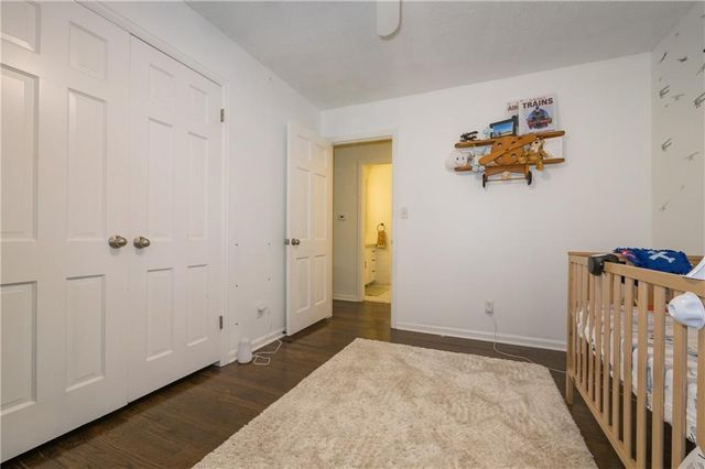6807 NW Birch Lane, Kansas City, MO 64151