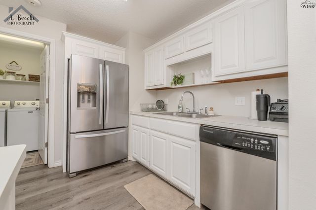 1505 CITY VIEW DRIVE, Wichita Falls, TX 76306