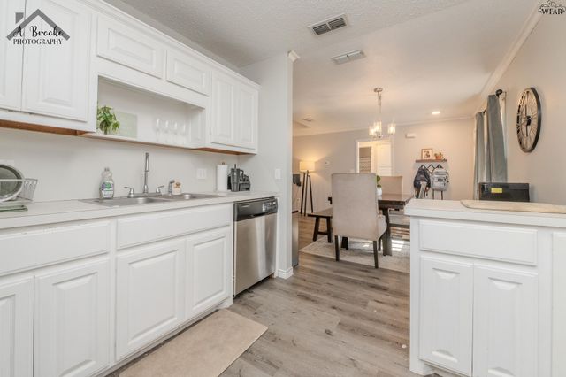 1505 CITY VIEW DRIVE, Wichita Falls, TX 76306