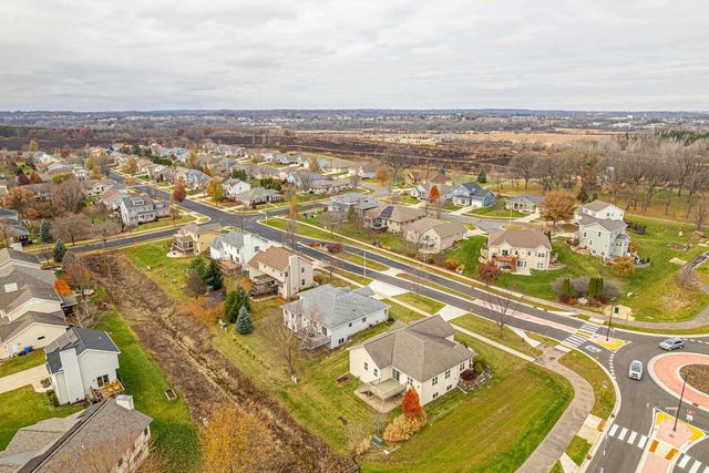 5153 Ninebark Drive, Fitchburg, WI 53711