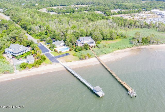 6138 River Sound Circle, Southport, NC 28461