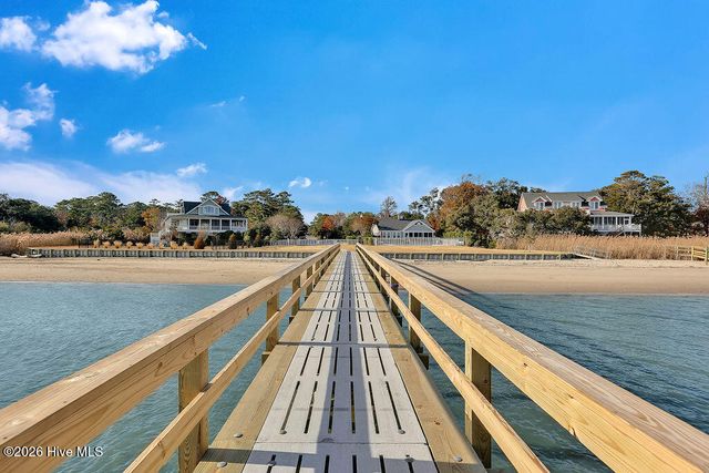 6138 River Sound Circle, Southport, NC 28461