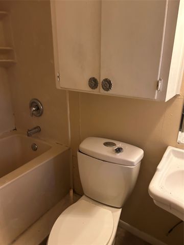 1720 Mountainview, Waco, TX 76710