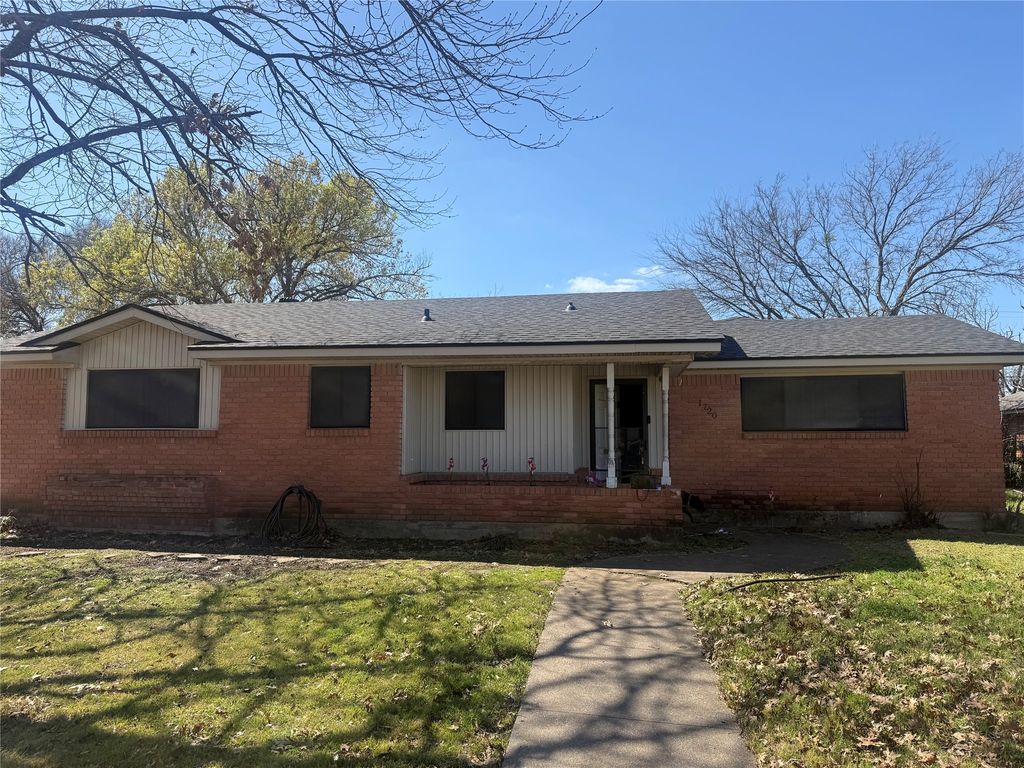 1720 Mountainview, Waco, TX 76710