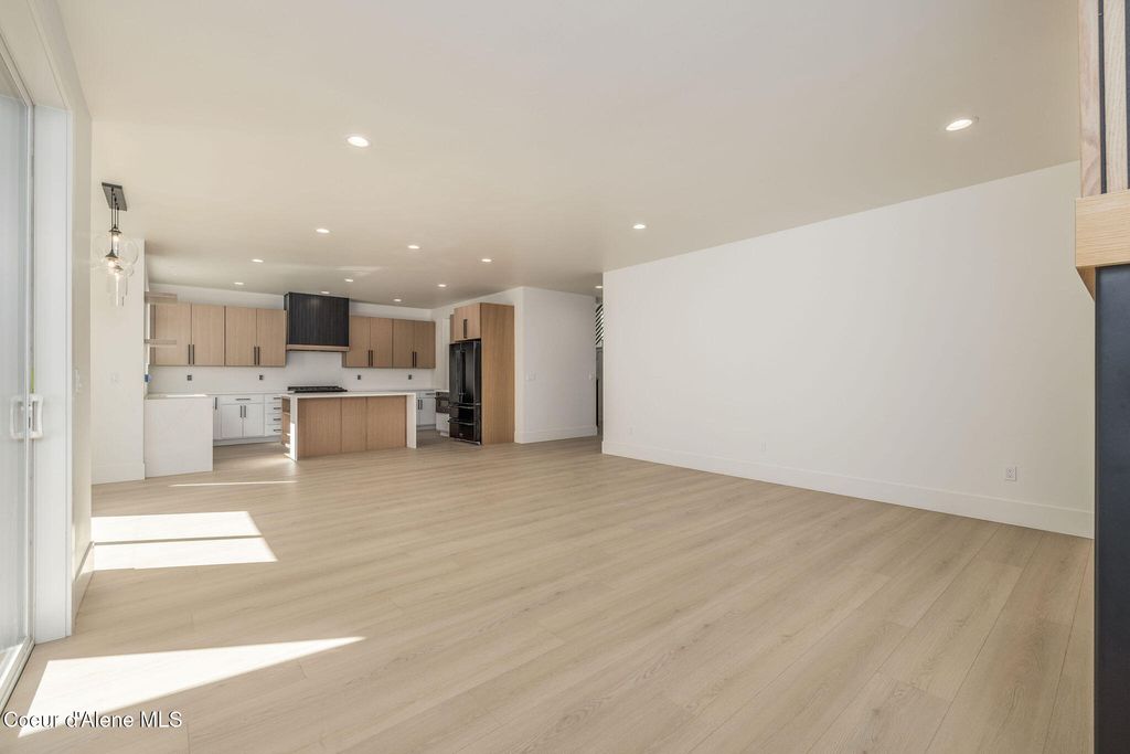 918/920 E Pennsylvania Ave, Coeur d'Alene, ID 83814 photo 4