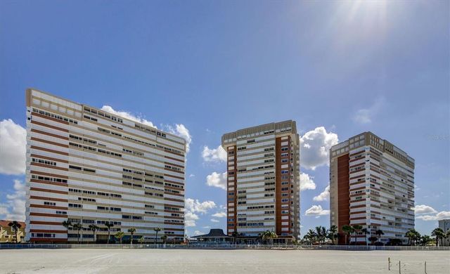 17920 GULF BOULEVARD 206, Redington Shores, FL 33708