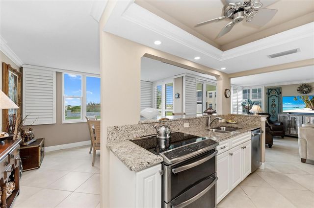 1100 TARPON CENTER DRIVE 104, Venice, FL 34285