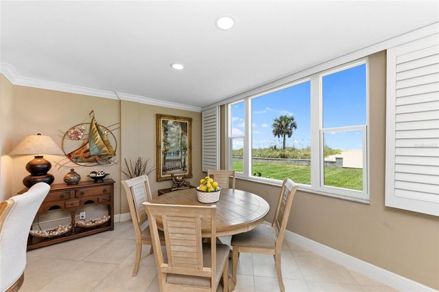1100 TARPON CENTER DRIVE 104, Venice, FL 34285