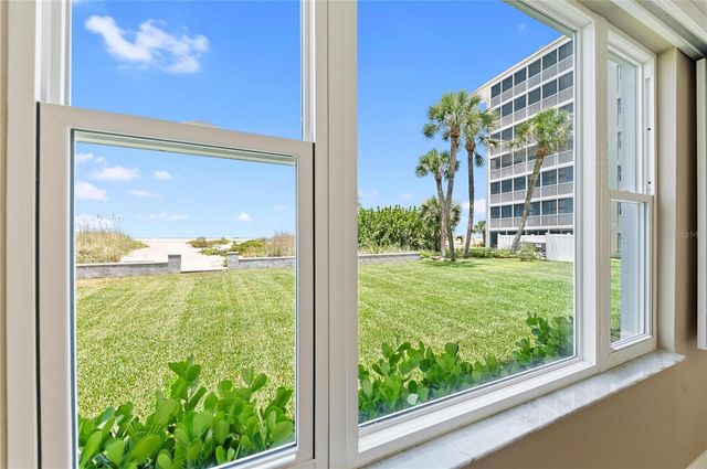 1100 TARPON CENTER DRIVE 104, Venice, FL 34285