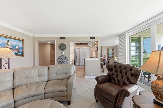 1100 TARPON CENTER DRIVE 104, Venice, FL 34285