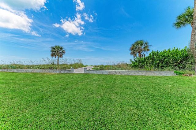 1100 TARPON CENTER DRIVE 104, Venice, FL 34285