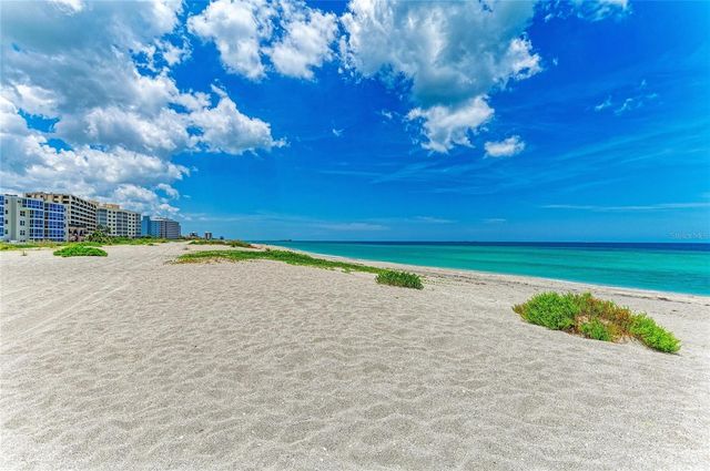 1100 TARPON CENTER DRIVE 104, Venice, FL 34285