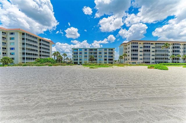 1100 TARPON CENTER DRIVE 104, Venice, FL 34285