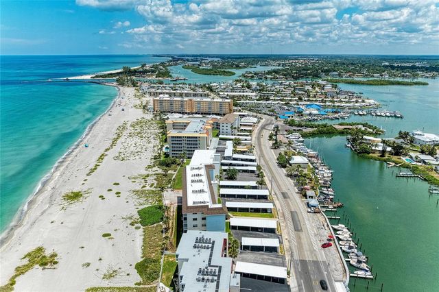 1100 TARPON CENTER DRIVE 104, Venice, FL 34285