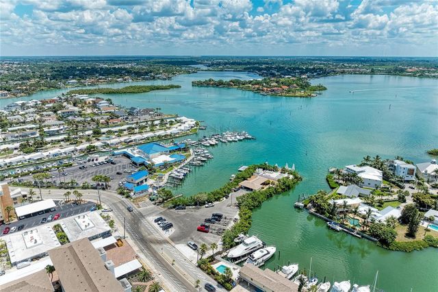 1100 TARPON CENTER DRIVE 104, Venice, FL 34285