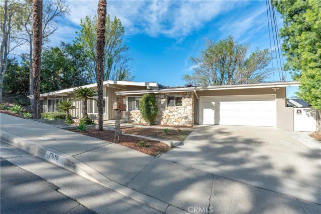 5618 Wilhelmina Avenue, Woodland Hills, CA 91367