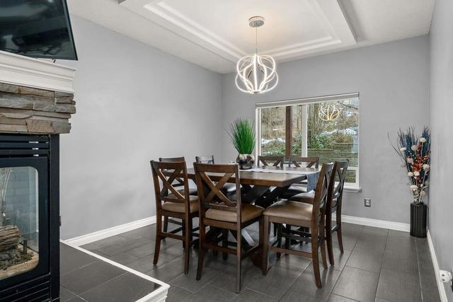 12808 N North Park St, Newman Lake, WA 99025