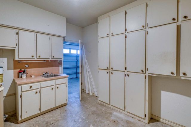 103 Southern Spur, Horseshoe Bay, TX 78657