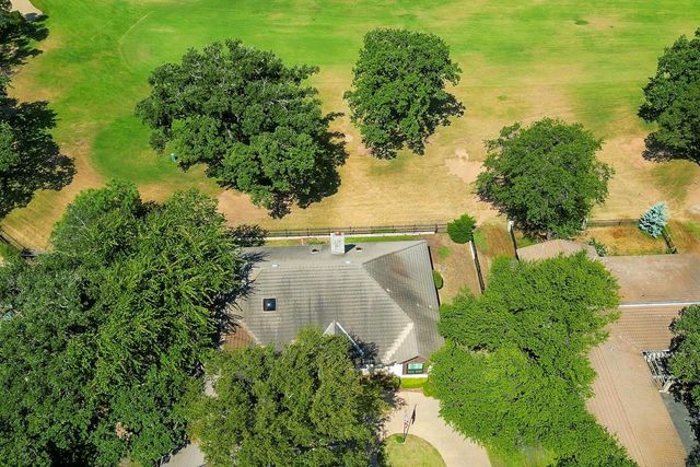 103 Southern Spur, Horseshoe Bay, TX 78657