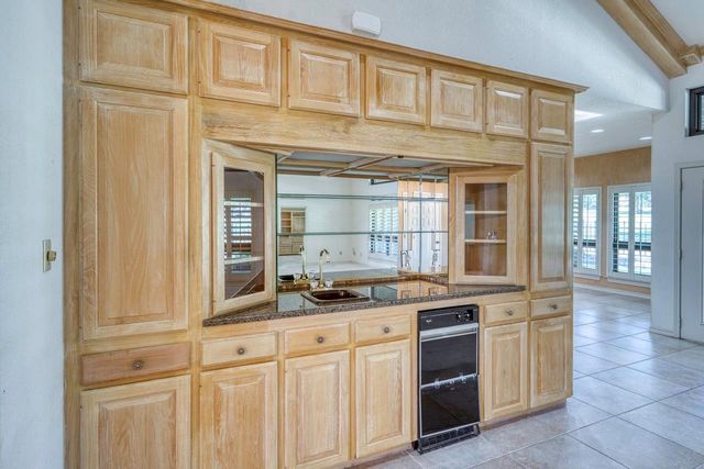 103 Southern Spur, Horseshoe Bay, TX 78657