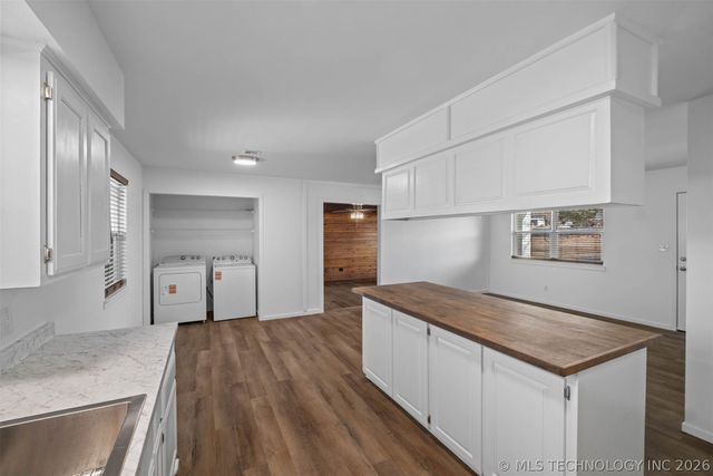 15359 N Medlin Road, Hulbert, OK 74441