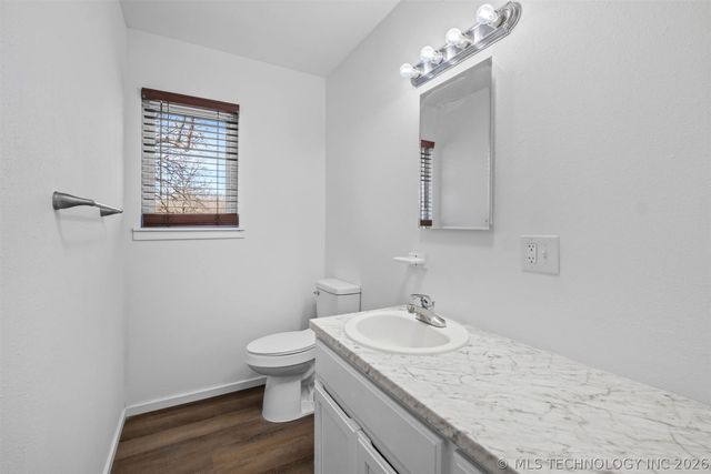 15359 N Medlin Road, Hulbert, OK 74441