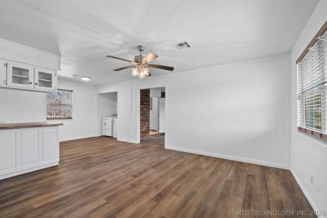 15359 N Medlin Road, Hulbert, OK 74441