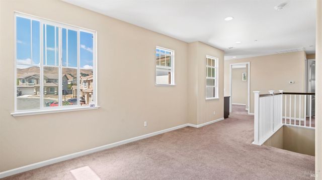 2197 Yellow Rose Cir, Fairfield, CA 94534