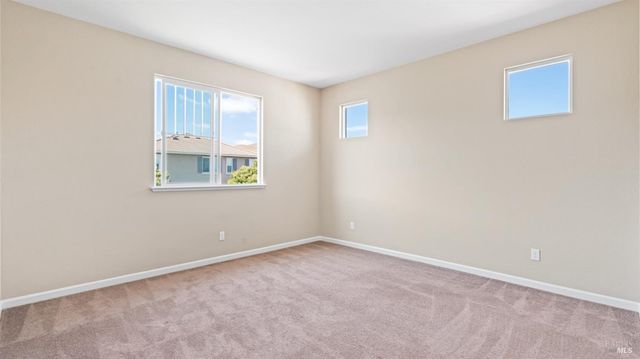 2197 Yellow Rose Cir, Fairfield, CA 94534