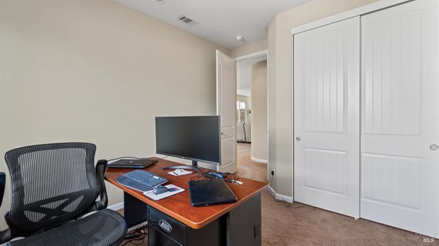 2197 Yellow Rose Cir, Fairfield, CA 94534