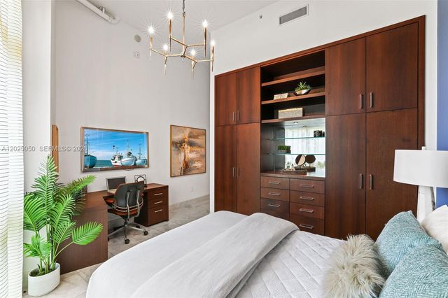 2001 Meridian Ave 101, Miami Beach, FL 33139