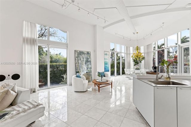 2001 Meridian Ave 101, Miami Beach, FL 33139