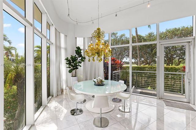 2001 Meridian Ave 101, Miami Beach, FL 33139
