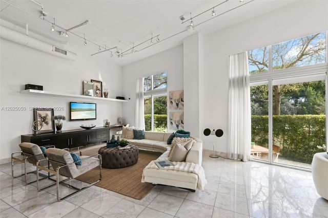 2001 Meridian Ave 101, Miami Beach, FL 33139
