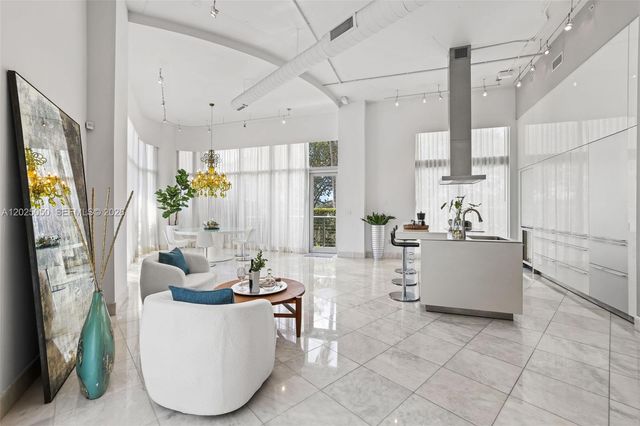 2001 Meridian Ave 101, Miami Beach, FL 33139