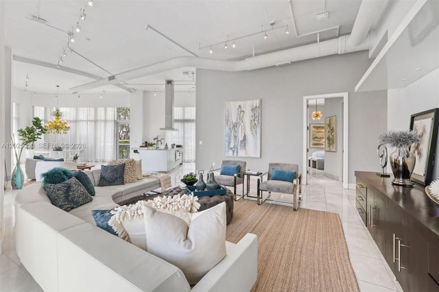 2001 Meridian Ave 101, Miami Beach, FL 33139