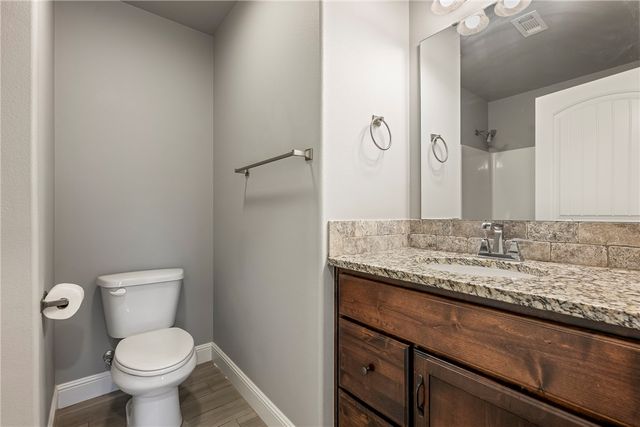 6009 NW Hancock Street, Bentonville, AR 72713