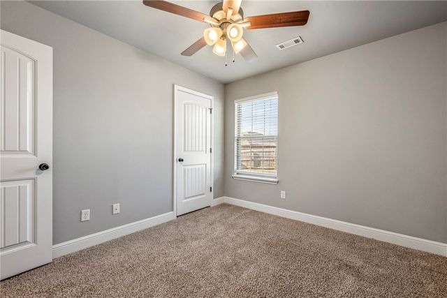 6009 NW Hancock Street, Bentonville, AR 72713