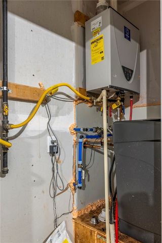 6009 NW Hancock Street, Bentonville, AR 72713