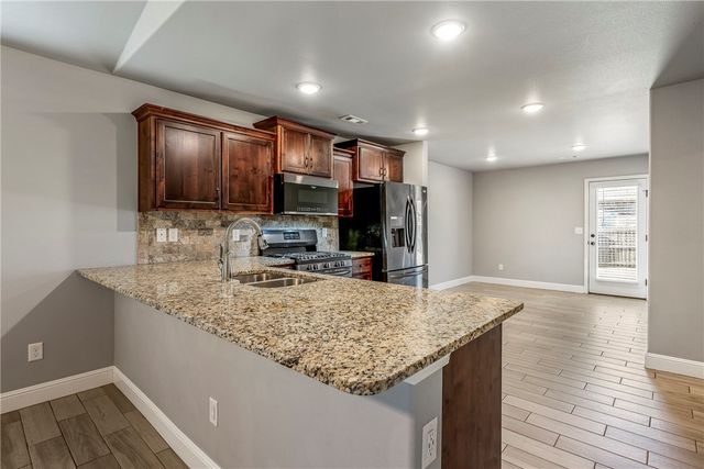 6009 NW Hancock Street, Bentonville, AR 72713