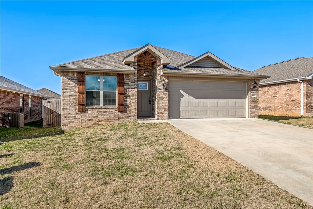 6009 NW Hancock Street, Bentonville, AR 72713