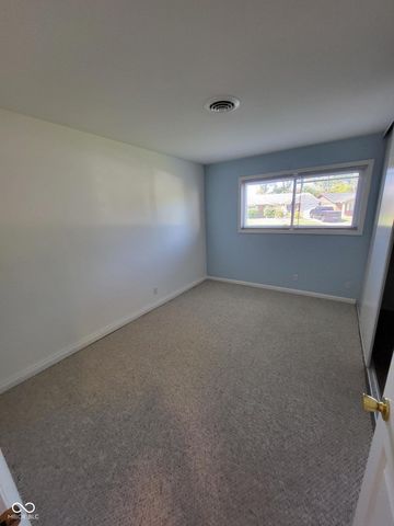 2824 Centre Parkway, Indianapolis, IN 46203