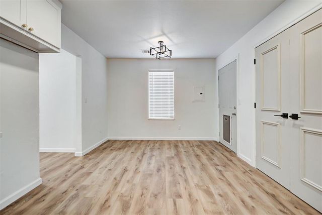 602 E Rickenbacker Drive, Oklahoma City, OK 73110