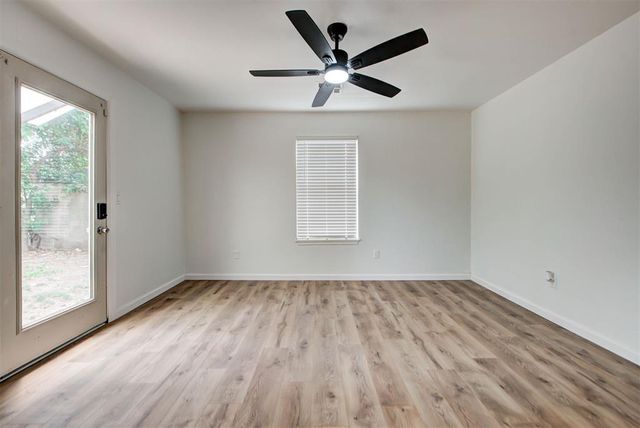 602 E Rickenbacker Drive, Oklahoma City, OK 73110