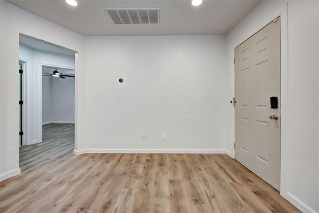 602 E Rickenbacker Drive, Oklahoma City, OK 73110